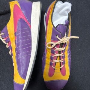 Limited edition Rare Vintage Dolce/gabana sneakers